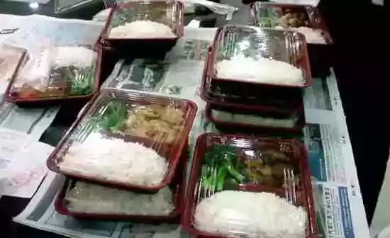 西安工资低大家都是怎么生活的,西安收入多少才够生活