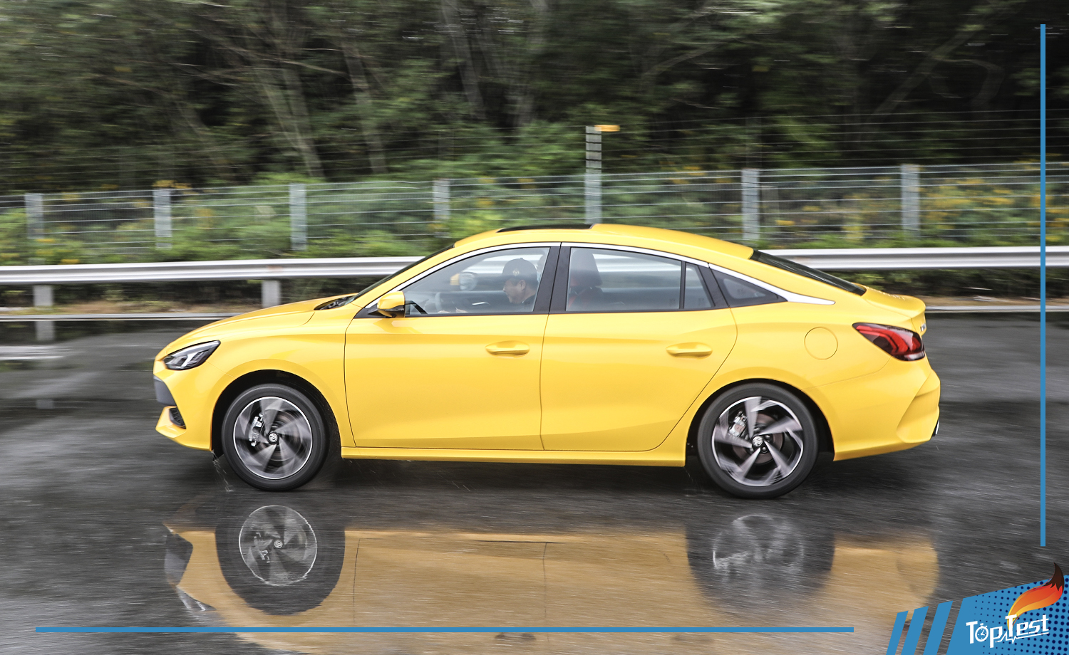 全新mg5试驾,上汽名爵轿跑mg5