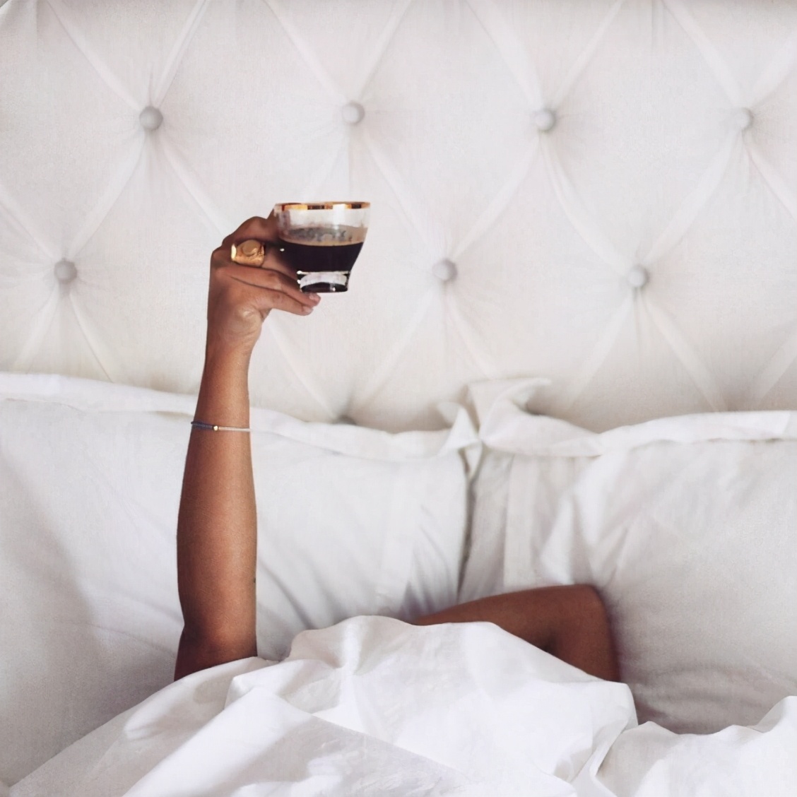 垮脸怎么护肤改善,脸垮怎么救