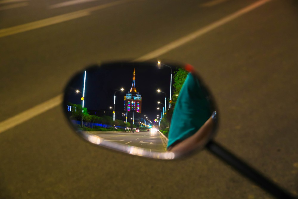 小牛最新电动车测评,小牛军绿色经典款电动车