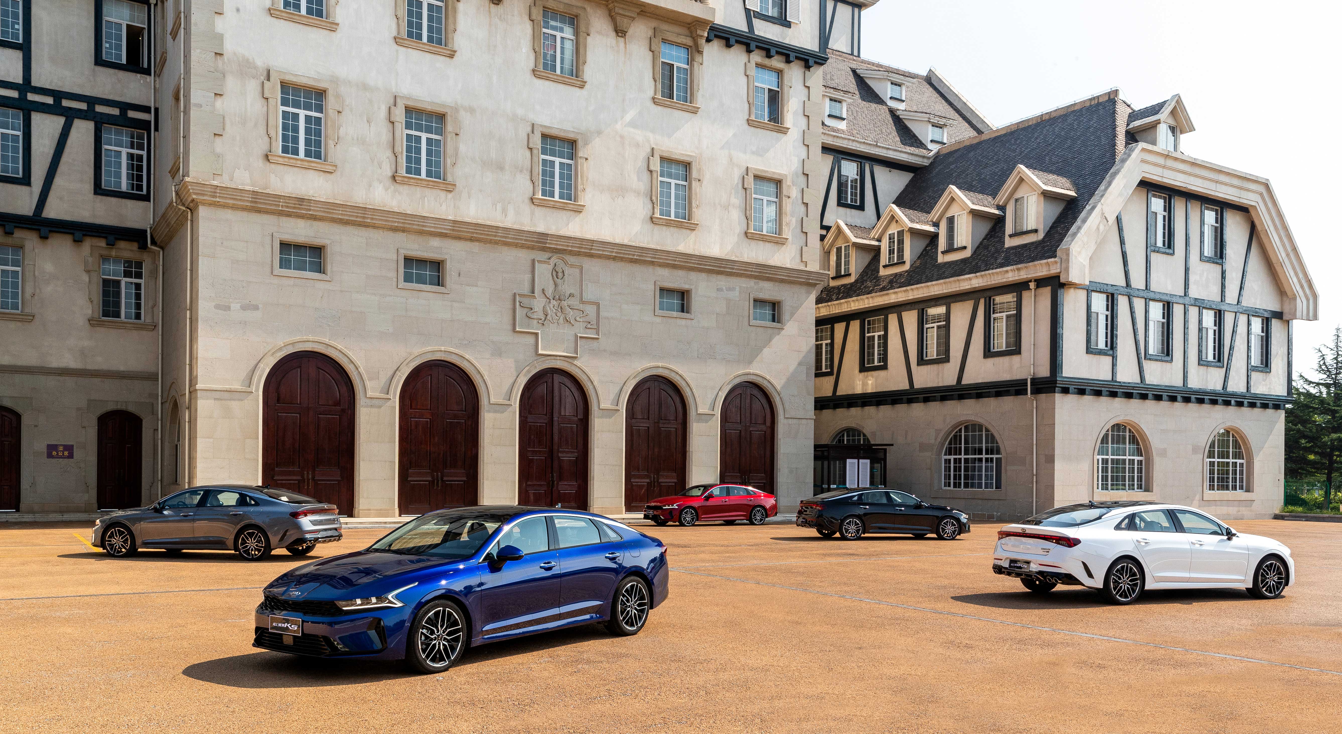 起亚k52016款2.0lhybrid,东风悦达起亚k5多少钱2020款