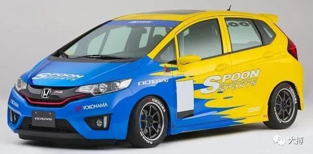 本田飞度第一代到第四代外观图片,本田飞度三代真实驾驶感受