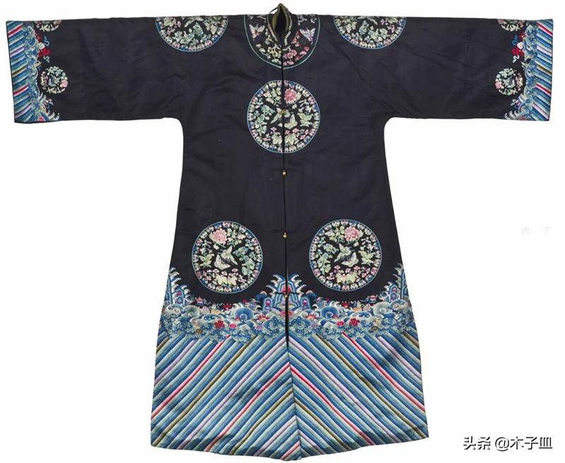 清代贵妇服饰,清朝贵妇装扮