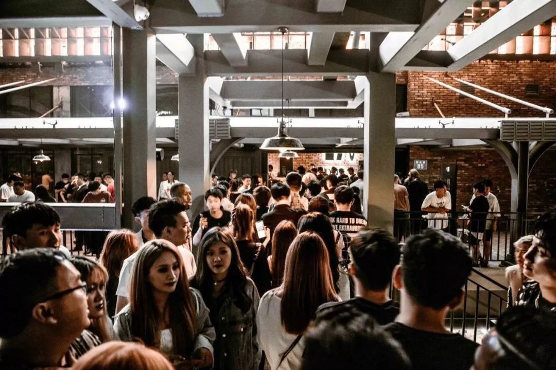 解锁ONETHIRD1/3,承袭「全球百大中国第二」夜店品牌制作?