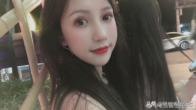 斗鱼小布丁女主播,斗鱼吃鸡女主播小布丁