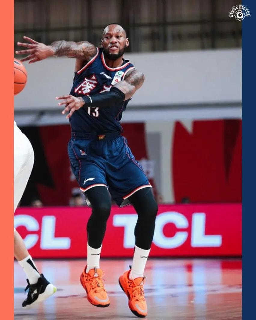 李宁篮球鞋韦德之道全城9,全城10对比韦德之道9