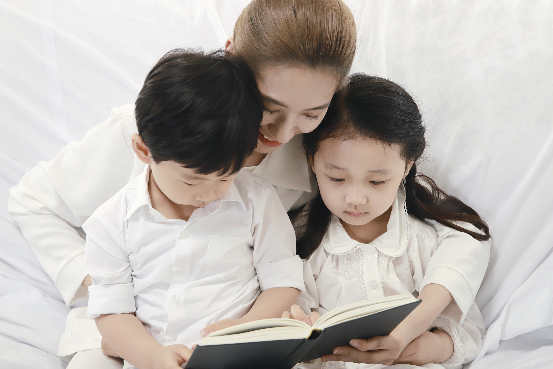 教你一招让孩子乖乖入睡,如何让孩子8点半入睡