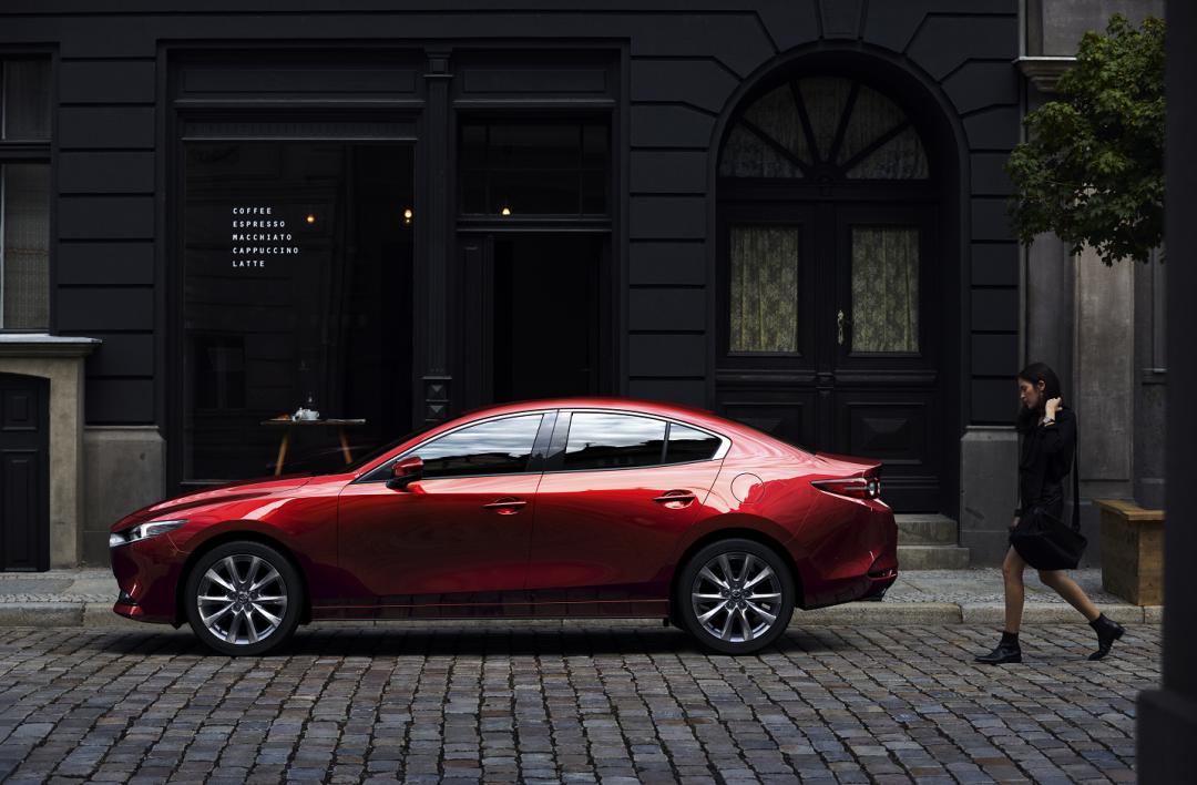 08款马自达3和思域哪个更值得购买,思域1.5t和马自达2.0高速谁快