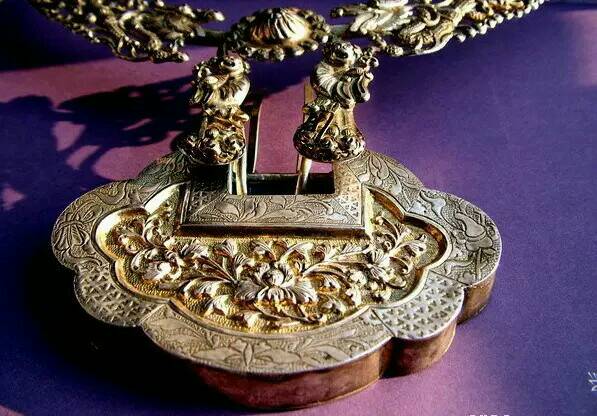 长命锁护身符对宝宝有什么好处,银手镯护身符长命锁红绳的意义