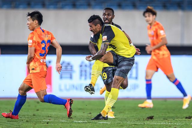 鲁能乱战,鲁能输球问题解决难度