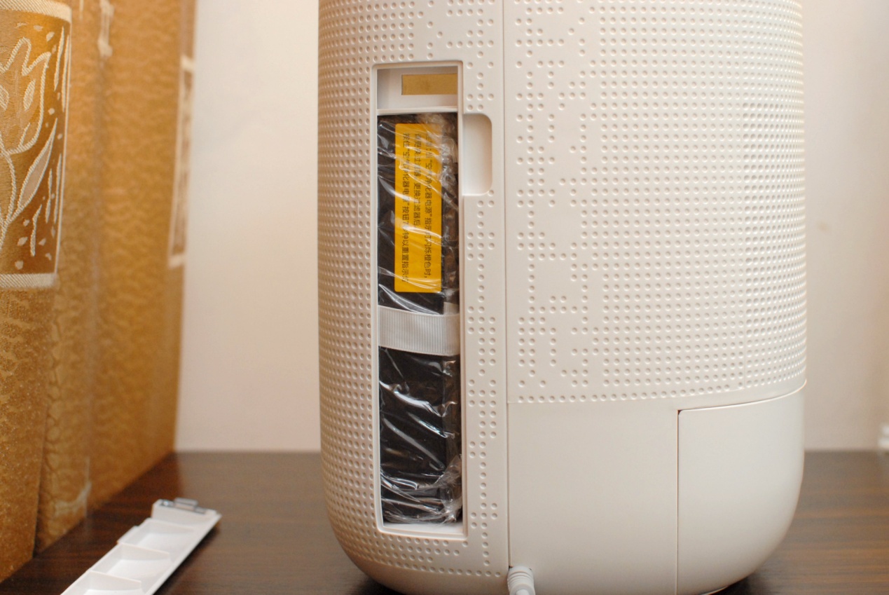 入手百元净化*湿机除**,彻底解决南方城中村小伙烦恼