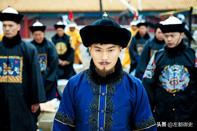 和珅看自己的家产,和珅八个亿相当于现在多少