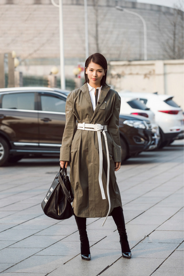 适合中长矮胖女生的大衣,身高158适合的大衣