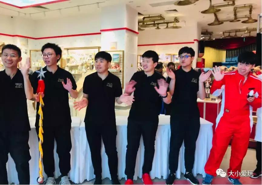 来自第五大道的明星玩具店落户北京，带你看爆红纽约的玩具天堂