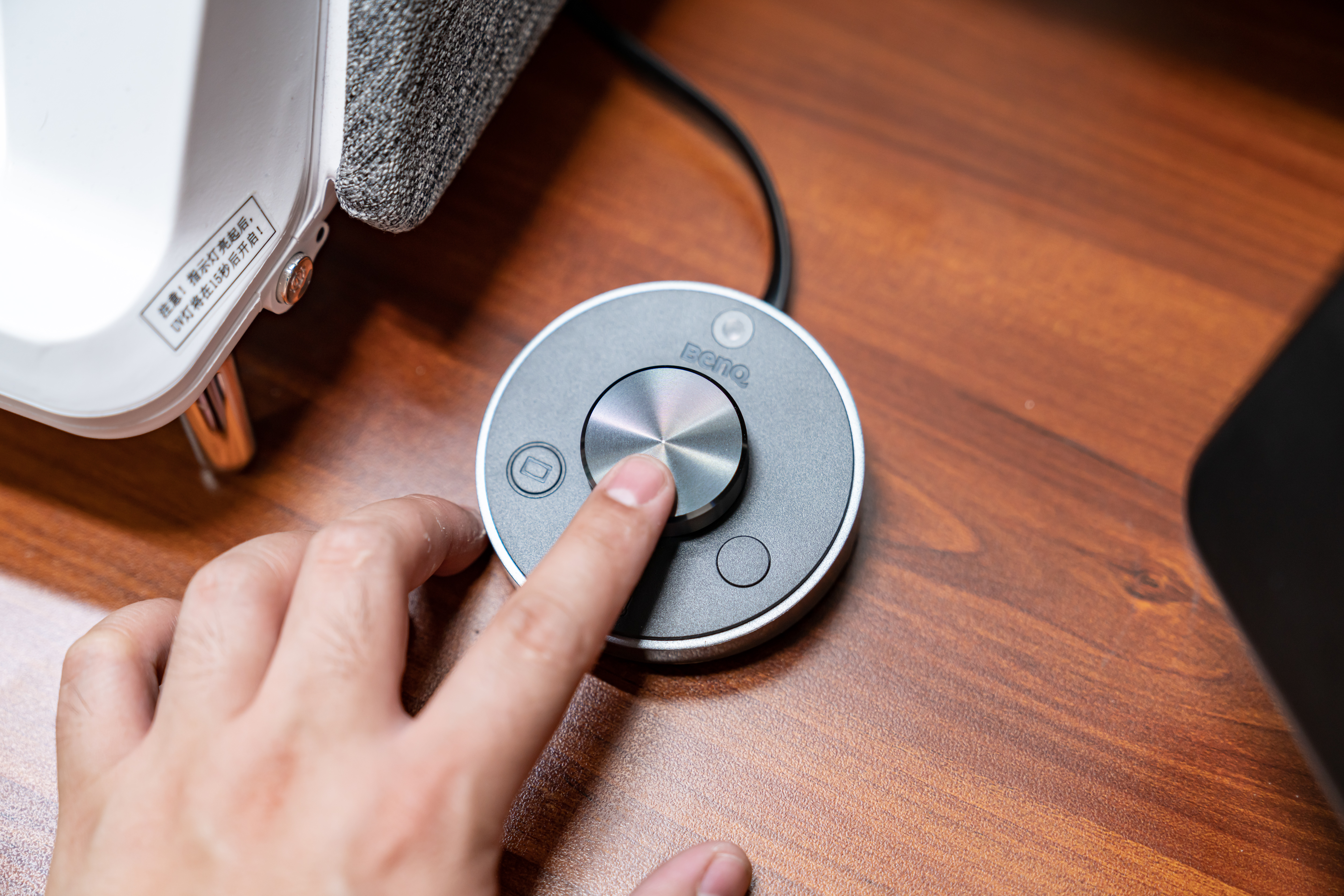 打造理想的居家办公环境：乐歌升降桌/台+明基灯具晒单