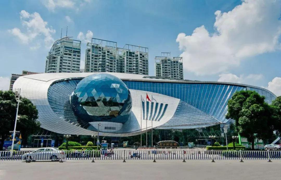 广西南宁十大景点介绍视频播放,广西南宁有哪些著名的风景区