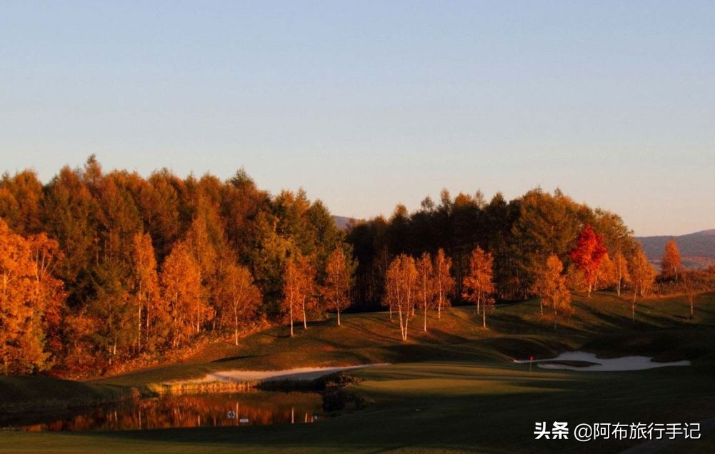 住在日本前世界首富的酒店里什么感觉，小镇青年的世界他不懂