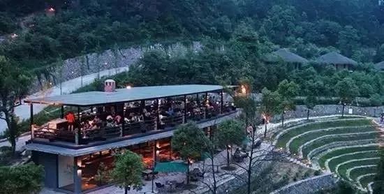 写文章从裸心乡到裸心谷,深度解读中国野奢度假头牌项目:裸心谷