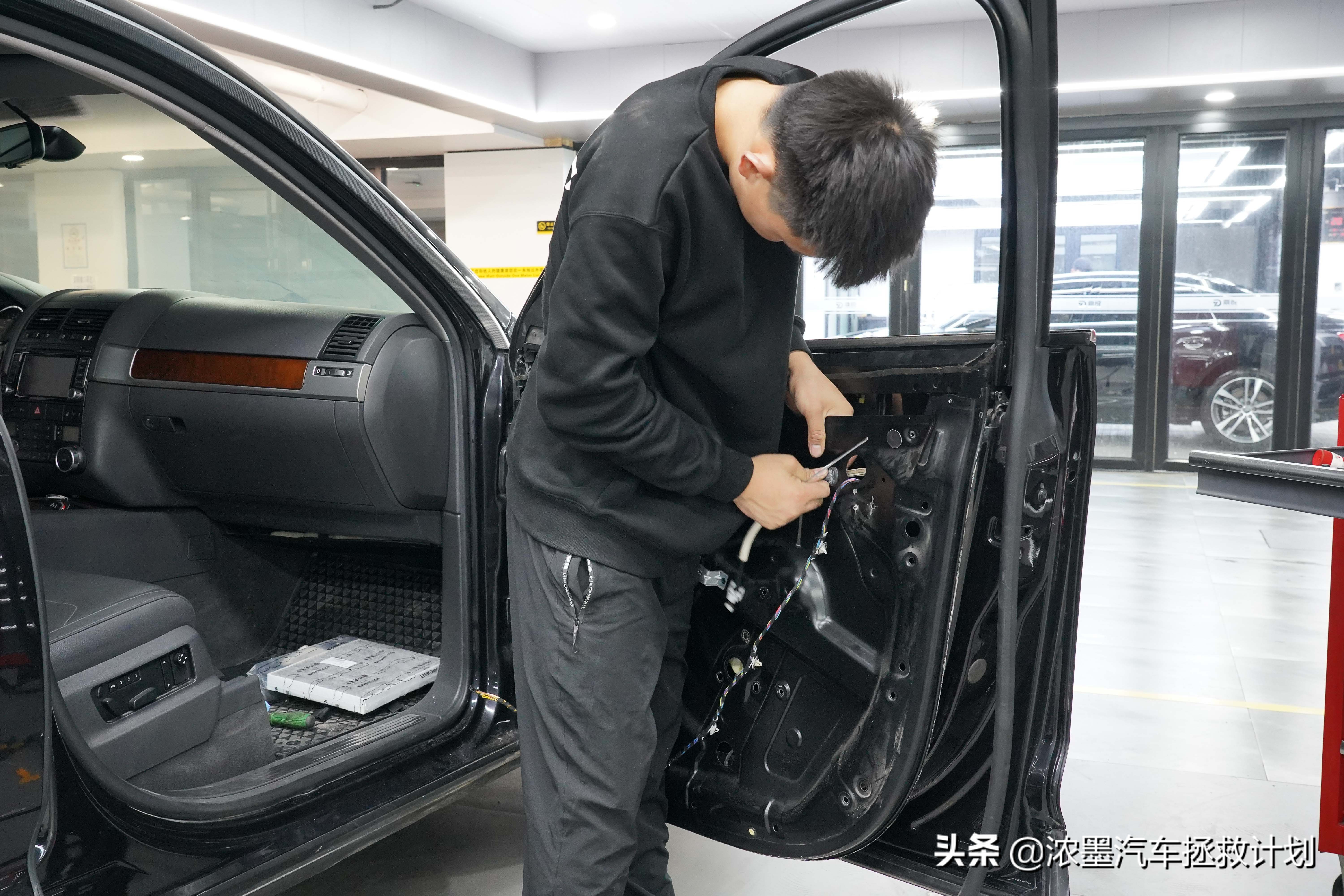 09款途锐全车修复翻新,完美修复一台即将报废的途锐