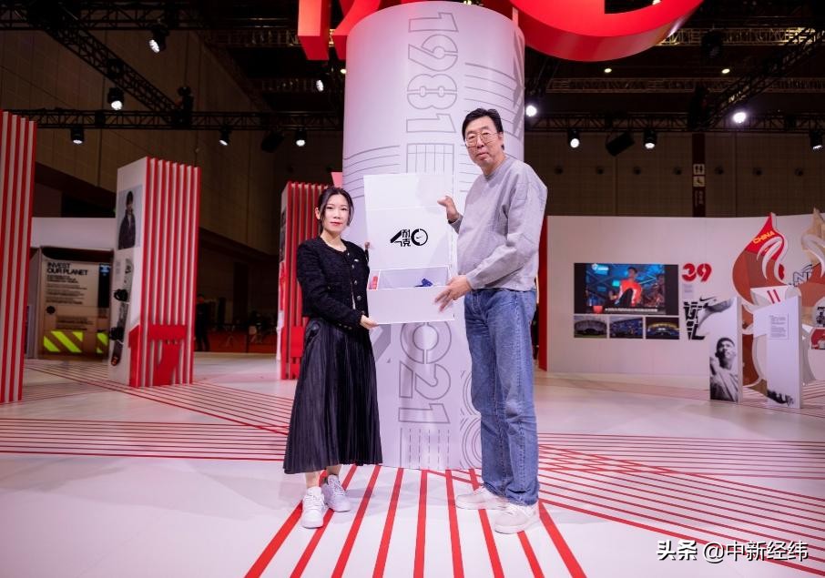 耐克为国争光,耐克赞助中国篮球国家队