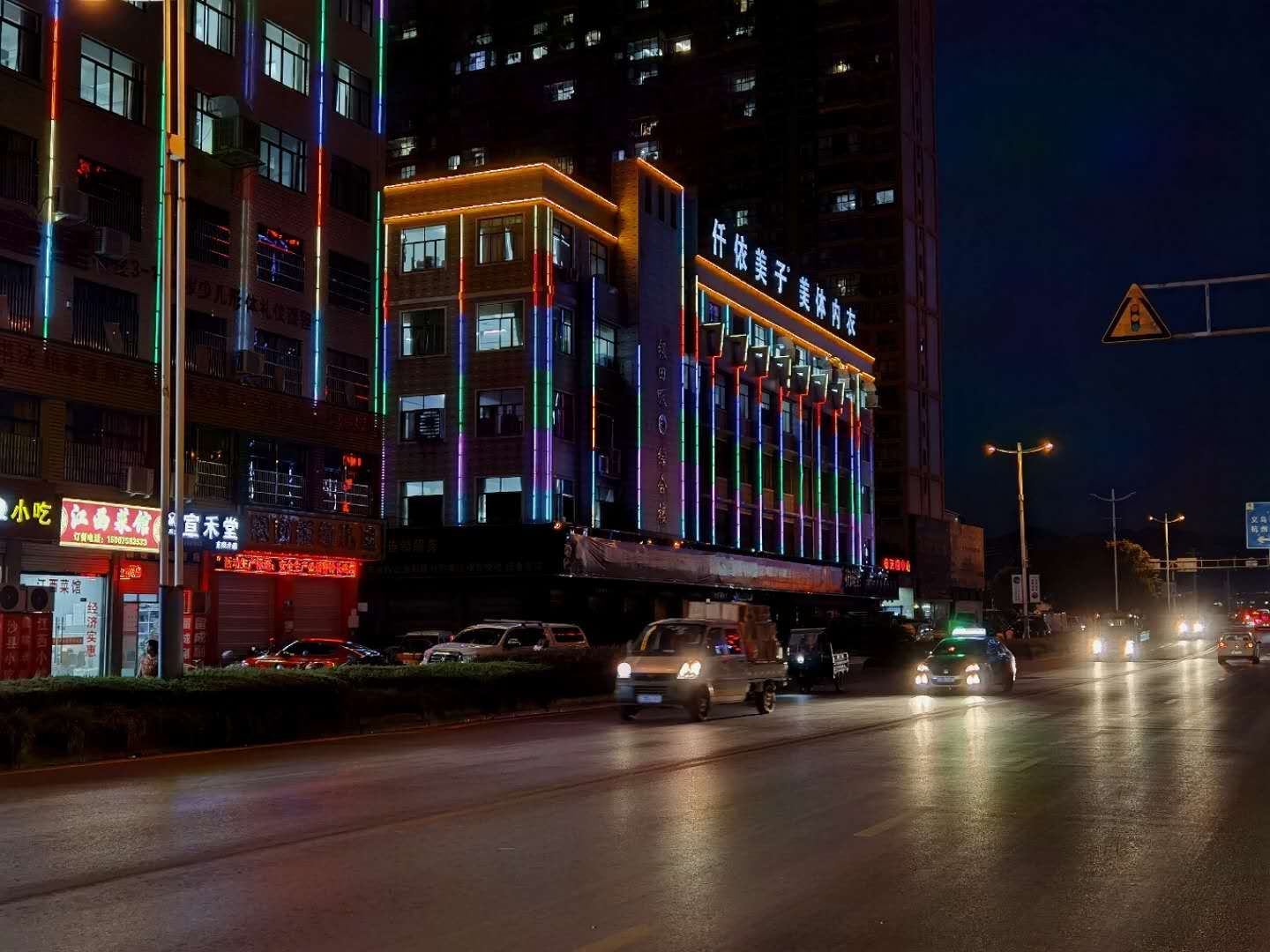 红木家具市场东阳,东阳红木家具市场拍的视频