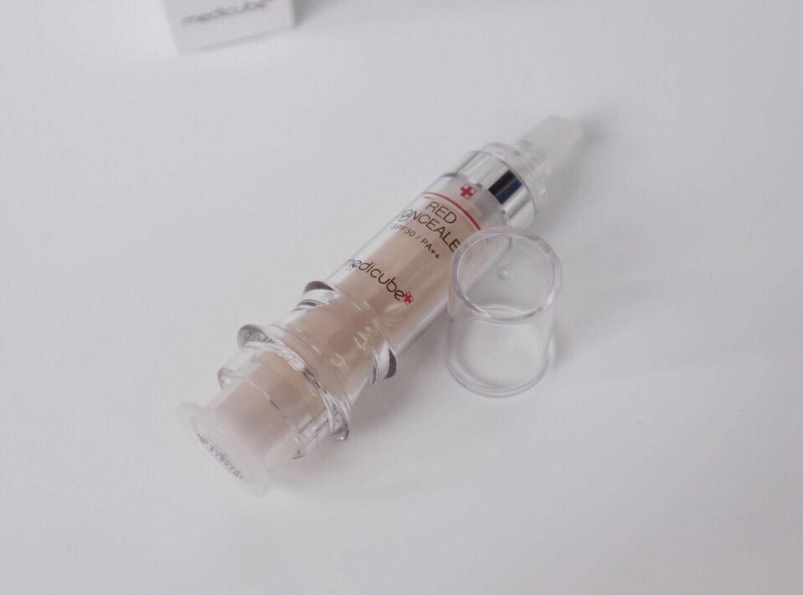 做好护肤什么意思,底妆遮瑕为主粉底为辅