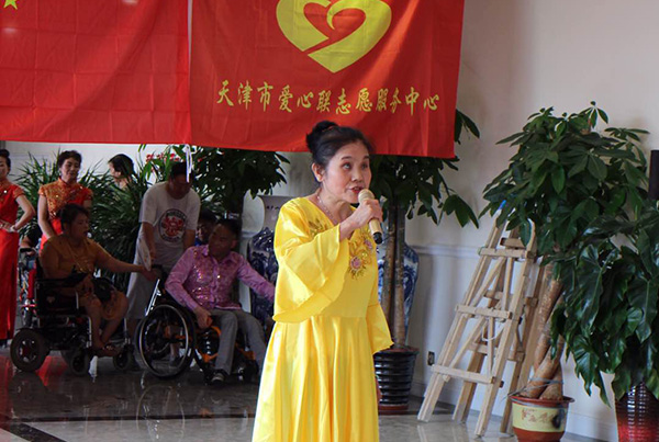 同欢共庆党的生日,欢聚一堂共迎党的生日