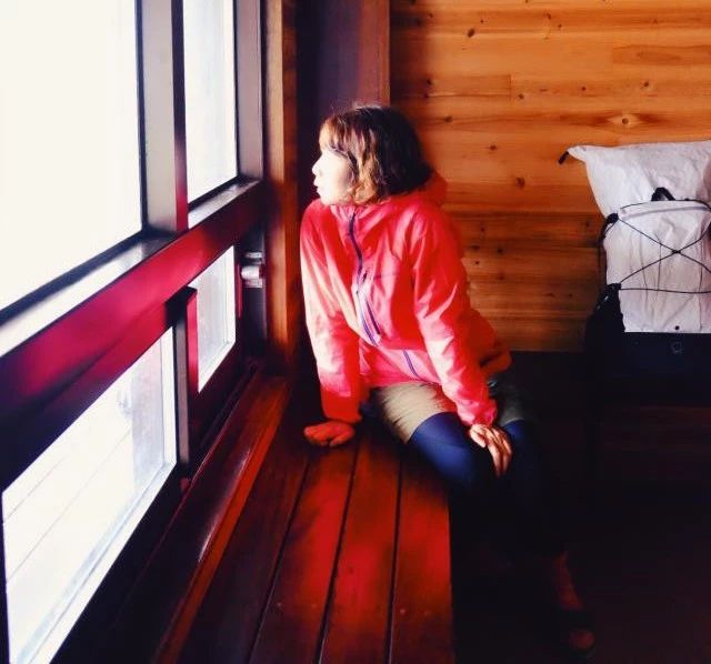 户外冲锋衣男款薄款冲锋衣,哪些冲锋衣品牌值得推荐