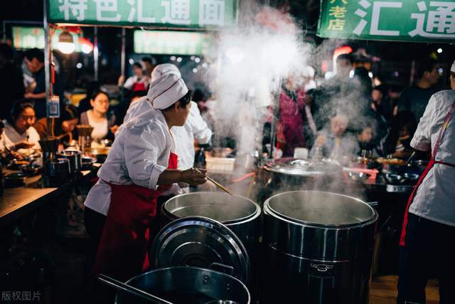咸阳汇通十字亚洲最大面馆,咸阳最正宗的汇通面