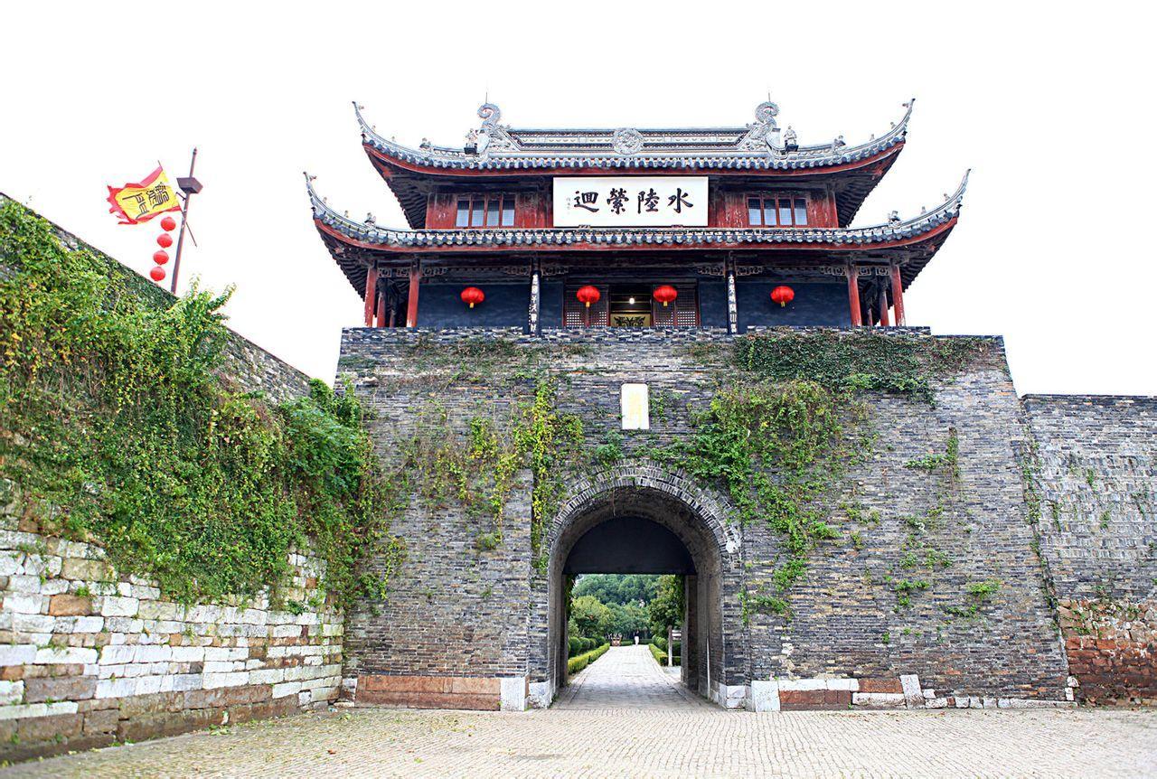 张士诚怎么打败朱元璋,张士诚为何不夹击朱元璋