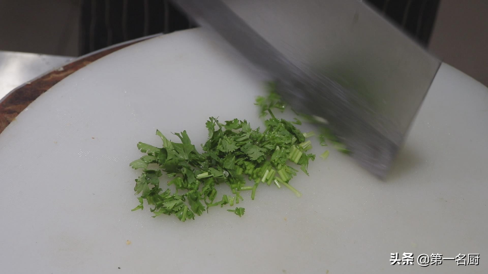 怎样做凉拌青瓜简单又好吃,凉拌青瓜简单怎么做好吃