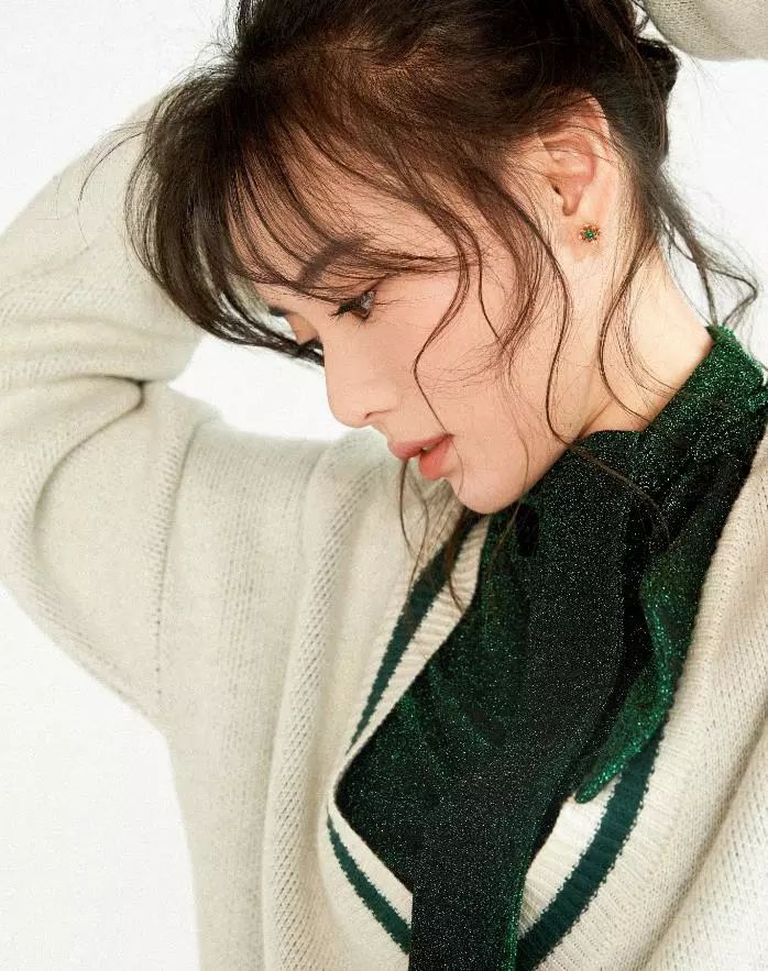 江铠同氧气美女图片,江铠同时尚写真