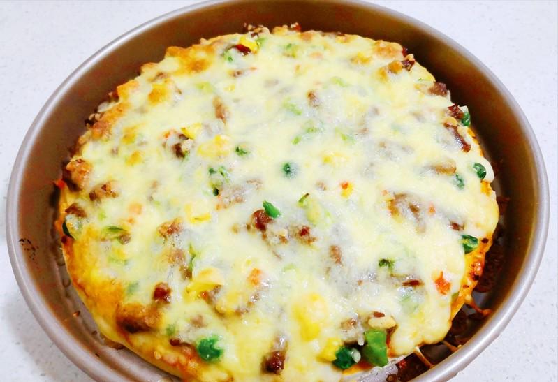 如何用六寸披萨做披萨,用披萨胚子做牛肉披萨