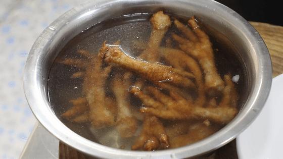 虎皮鸡爪怎么做会又香又烂有点甜,虎皮鸡爪如何做到脱骨而不烂