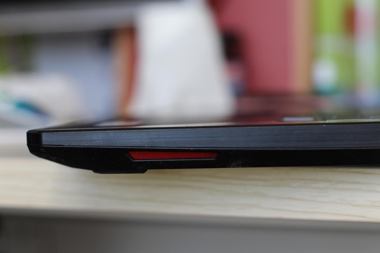 华硕飞行堡垒6测评,华硕飞行堡垒61060版测评