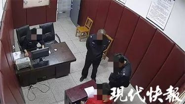 便衣警察狂追百米,便衣民警狂追百米摁倒窃贼