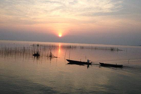 开往春天的广东列车,开往春天的列车是开往哪的
