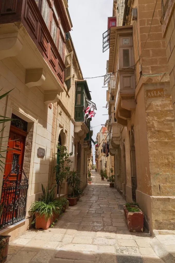 马耳他地中海迷人蓝色海水,地中海明珠马耳他视频