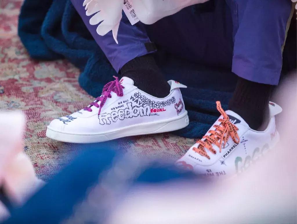 天气回暖怎么穿,天冷运动鞋怎么穿搭