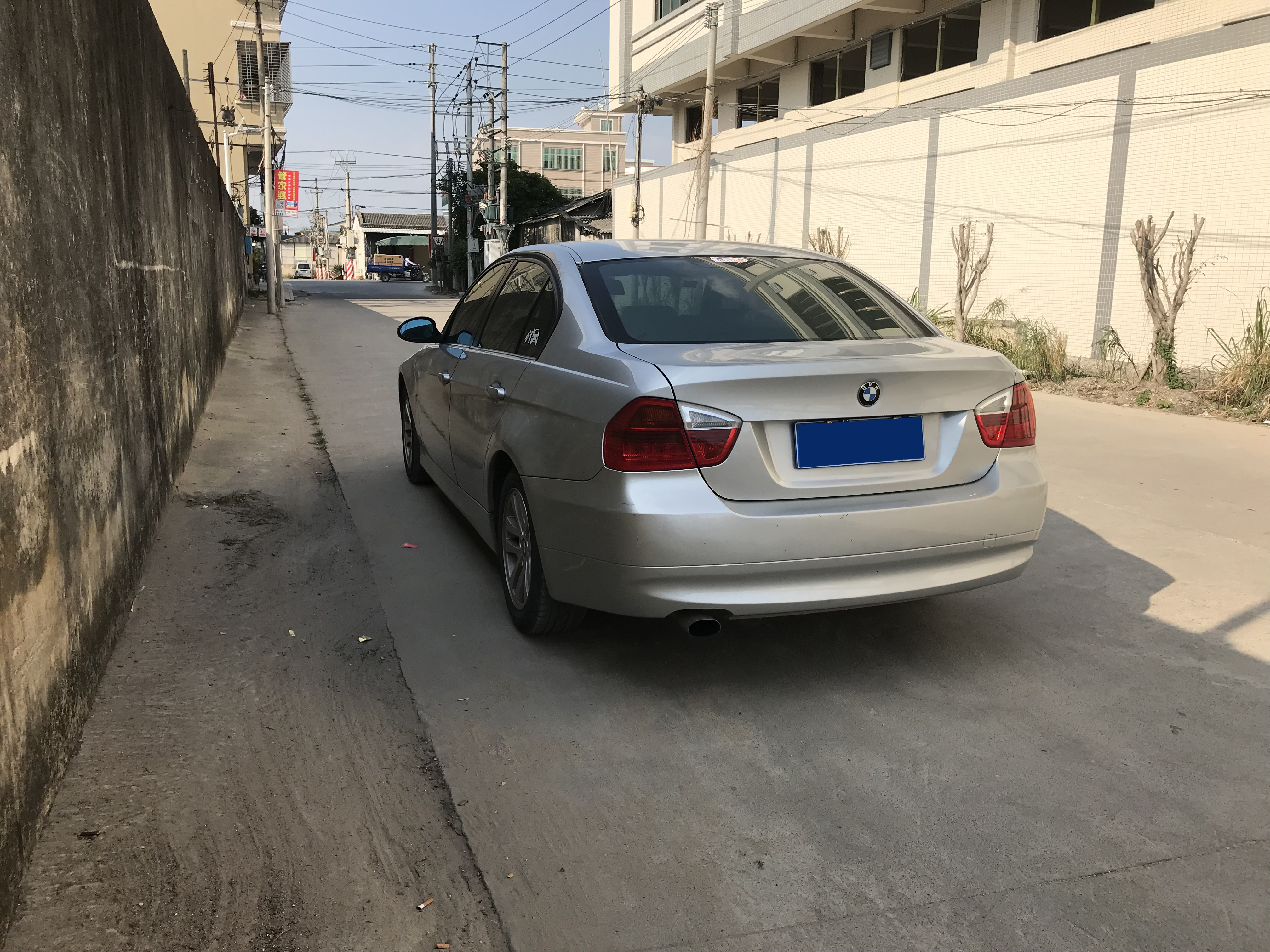 8万块钱的宝马可以买吗,8万买宝马老款3系值得吗