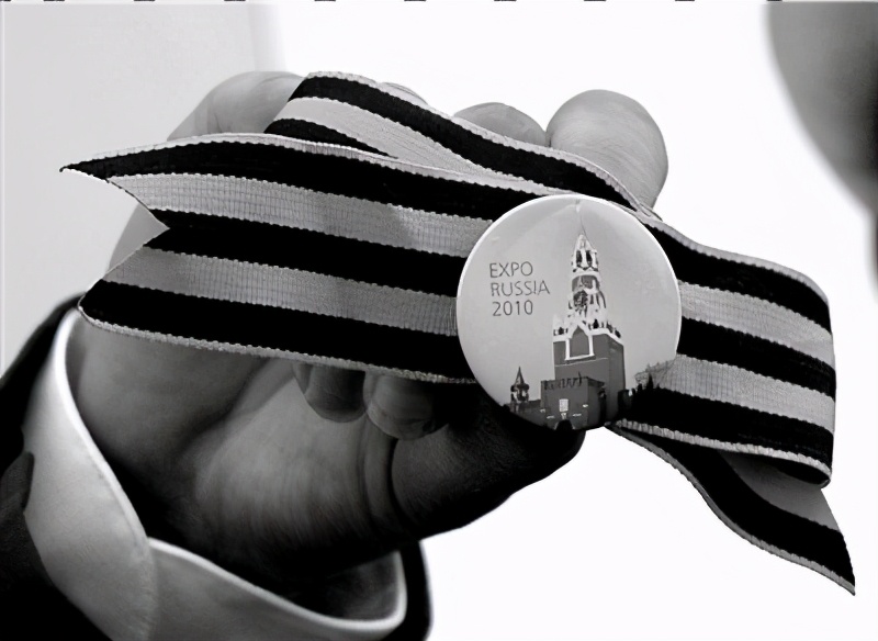 俄罗斯最美检察官娜塔莉亚被抓,俄罗斯克里米亚检察官娜塔莉亚