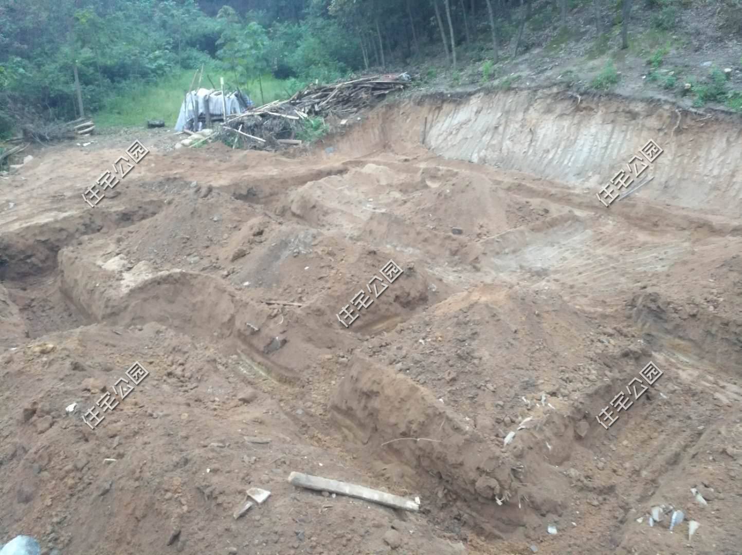 农村小伙打拼20年回乡建房,农村小伙打工10年花30万建的房子