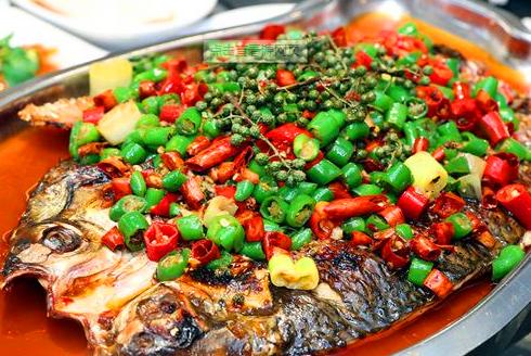 巫山烤鱼料头配方大全,巫山烤鱼的做法全过程教程