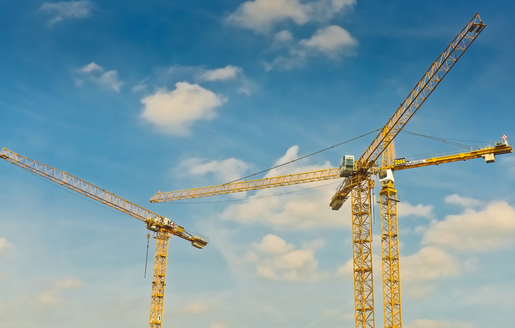 塔吊安全操作避免危险视频,塔吊安全控制要点一建