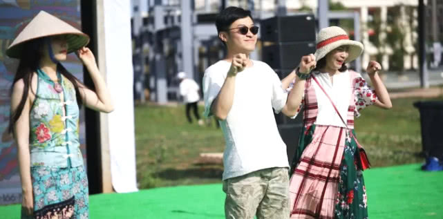 这次搞了一个让人傻笑的玩场摩登游戏集的功效