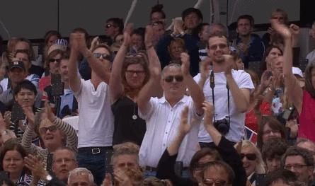 叮叮网络直播,叮叮网络工作室