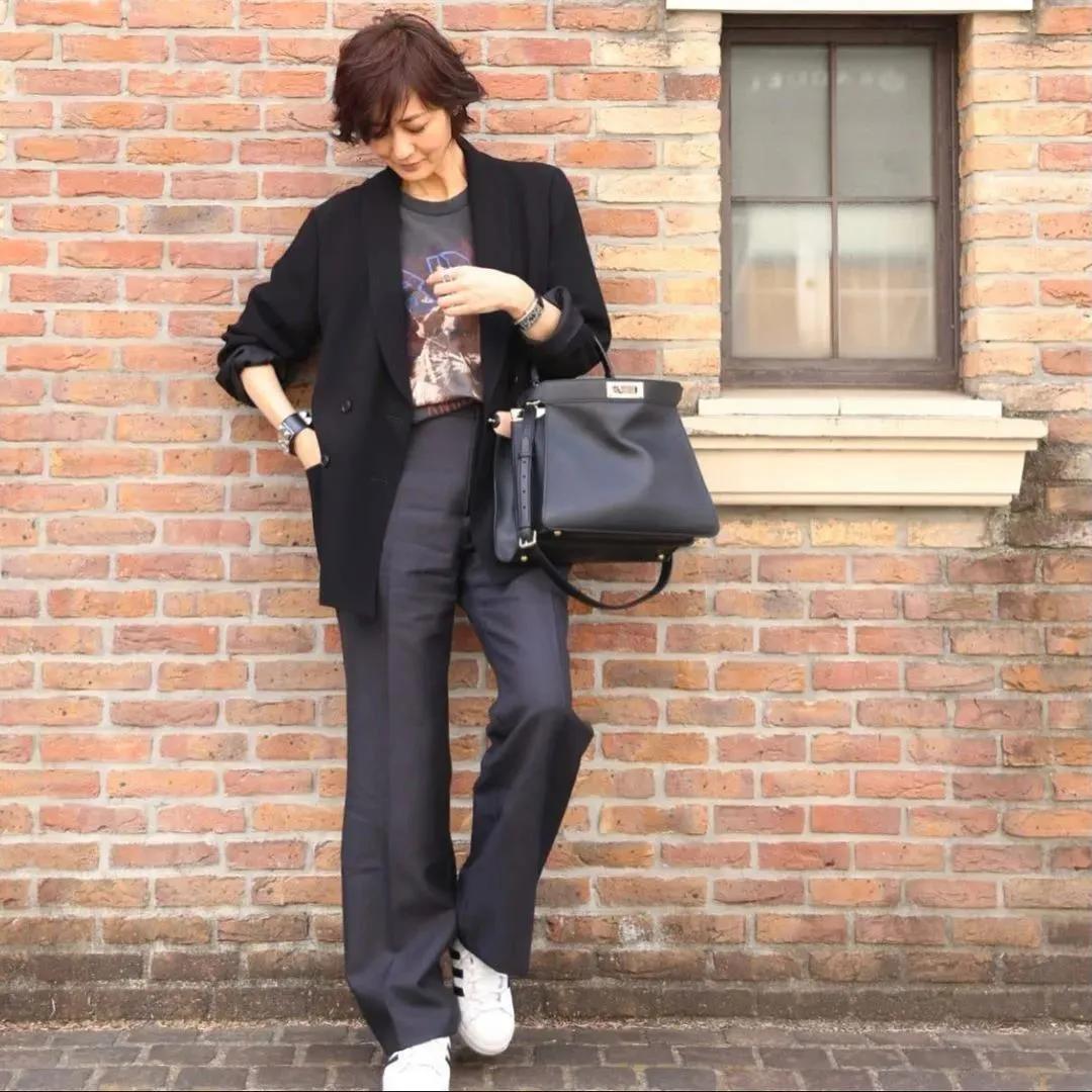 40岁女人干练穿搭,40岁女人知性穿搭短发