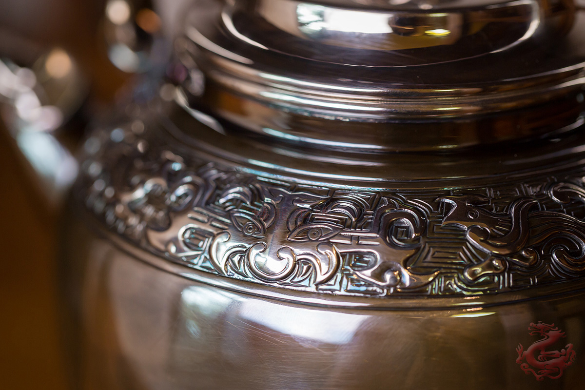 喝茶的人为什么都要有一把银壶,喝茶要银壶吗