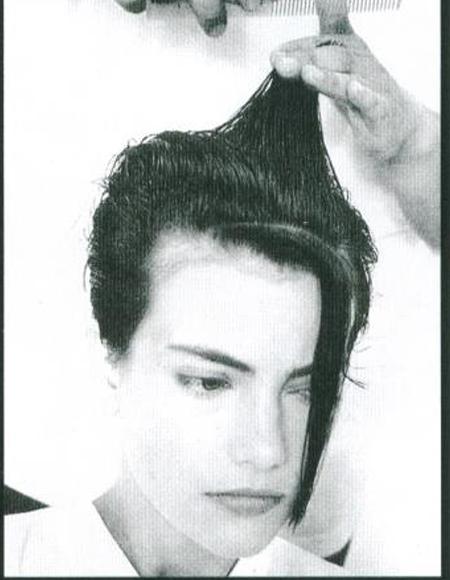 沙宣头短发流行发型剪发教程,沙宣短发发型剪发教程