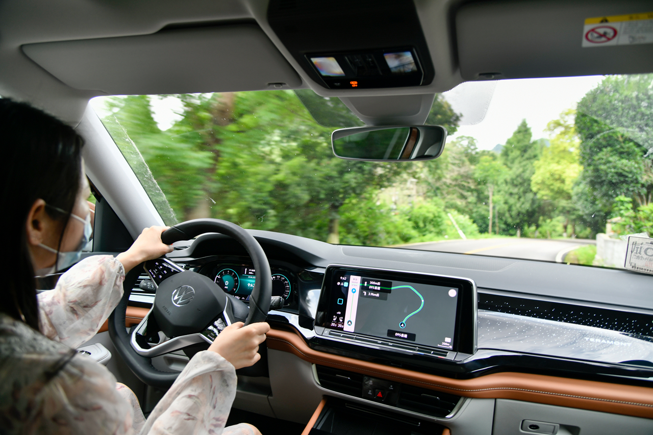 试驾｜全新途昂家族内饰终于改变，给躺平青年打个样儿